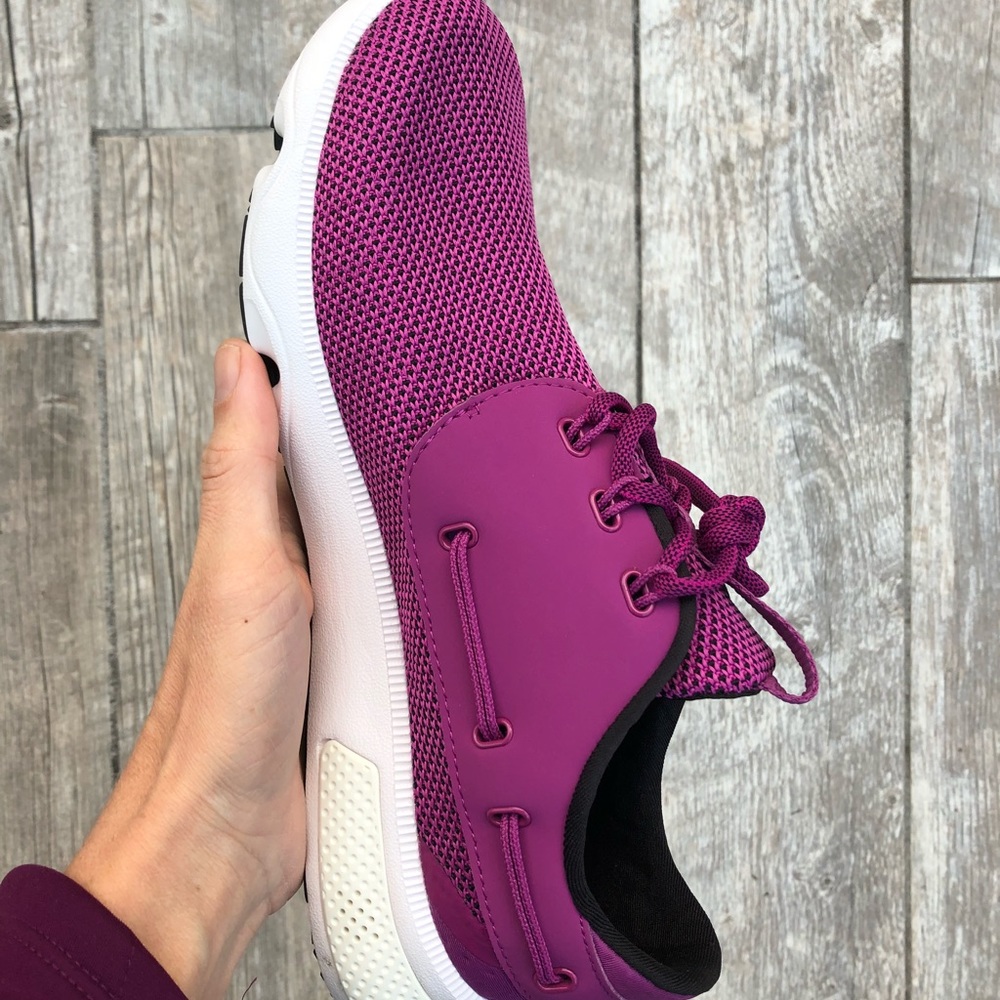 🍇Sperry sneakers 🍇New in a box 🍇Price Firm - Picture 8 of 8